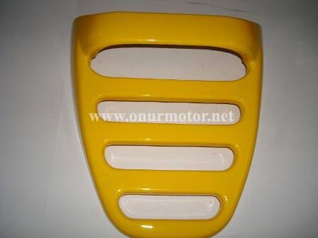 SCOOTER 150 BAGAJ ÜST KAPAK SARI